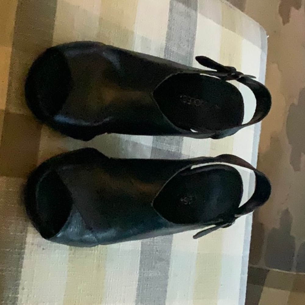 Aerosols black peep toe wedge sandals